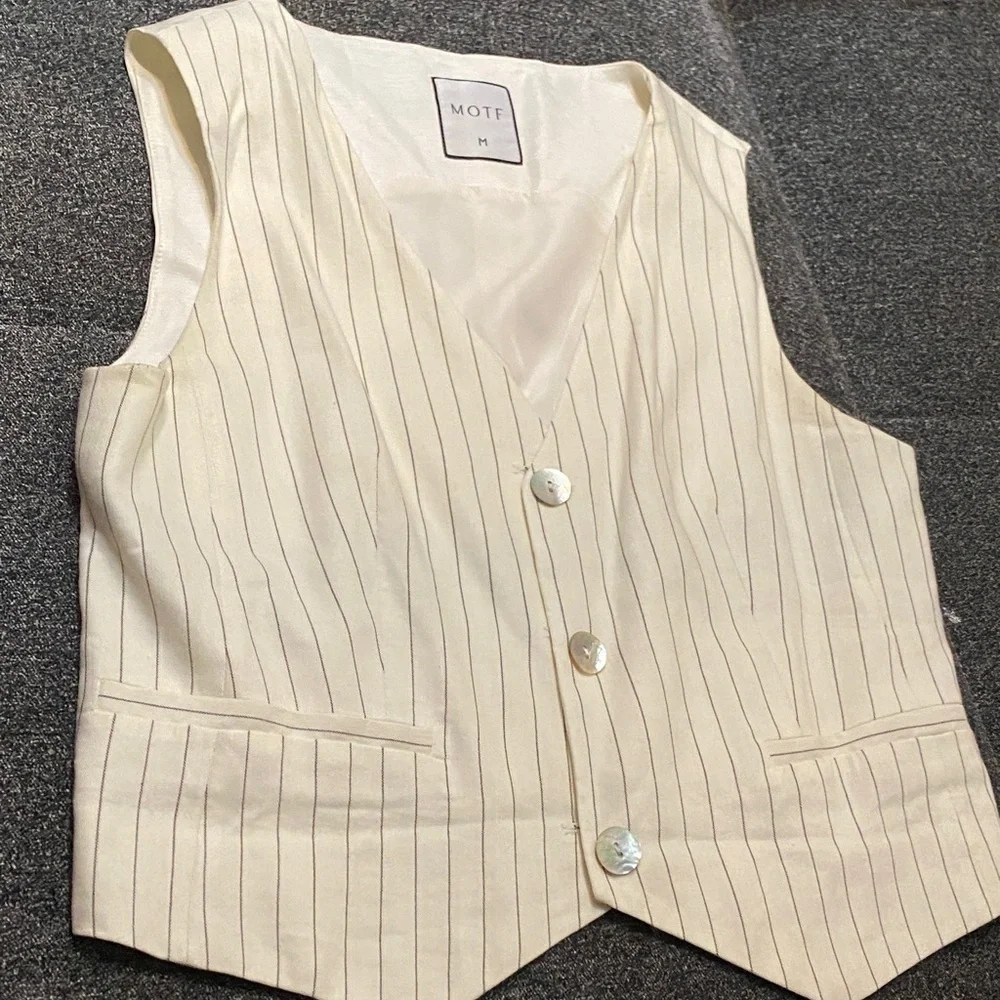MOTF Black and White Striped Pantsuit linen size 6 US M - Picture 4 of 6